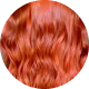 Cabello rojo intenso con ondas suaves visto desde atrás